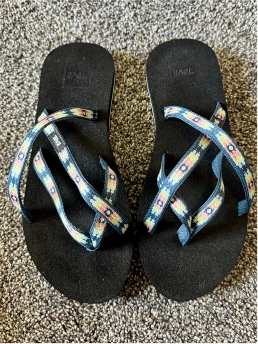 Women's Teva Olowahu Flip-Flops in Pana Stellar Design Size 7